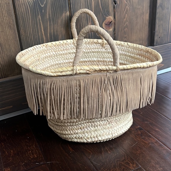 Johnny Was Basket bag with suede fringe - Picture 6 of 9